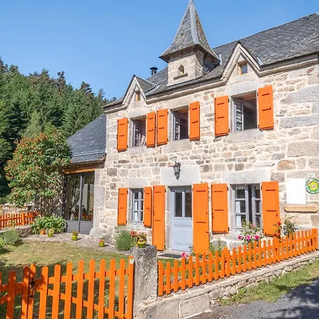 Semesterbostad Le Moulin Du Chambon 6/8 Pers *