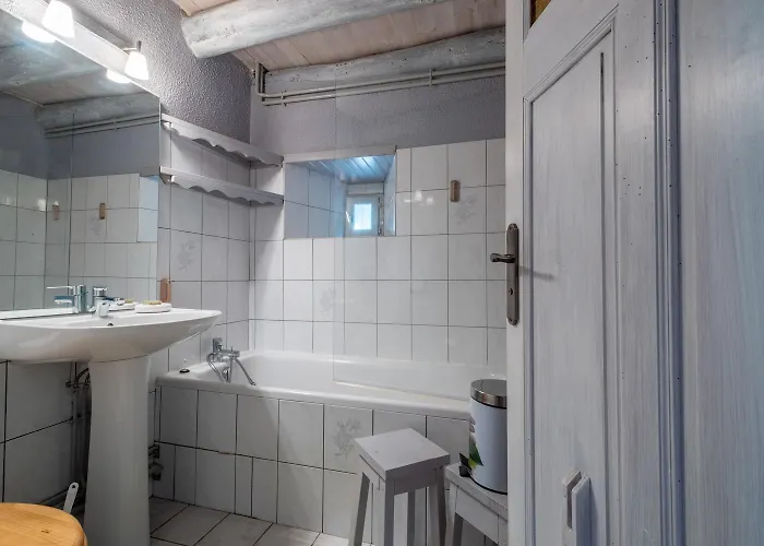 Le Moulin Du Chambon 6/8 Pers * Les Bessons